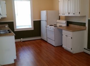 87 Lincoln Ave, Saint Albans, VT 05478