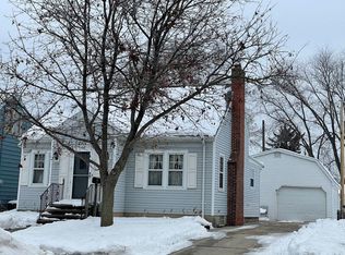 872 9th St, Green Bay, WI 54304