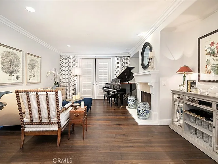 27 Via Monarca St — Photo 7