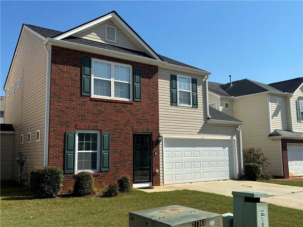 2820 Lakeside Cir, Covington, GA 30016