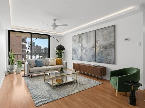 1240 S 12th Ave SW #503, Calgary, AB T3C 0P3