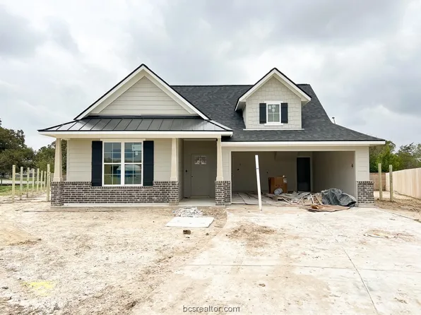 2103 Loblolly Ct, Bryan, TX 77807