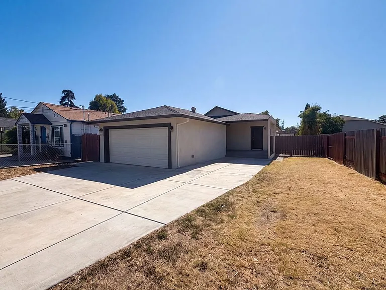 3713 Ripley St — Photo 21