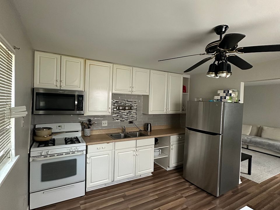 1st image of 7501 Country Ln #1N