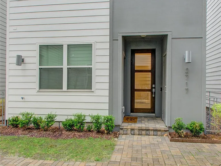 2717 Eado Grove Ln — Photo 6