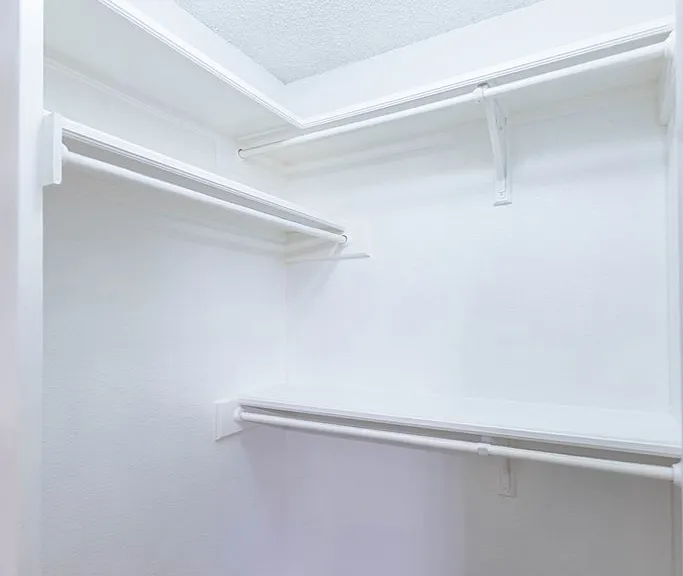 4715 Bishops Castle Dr — Photo 22