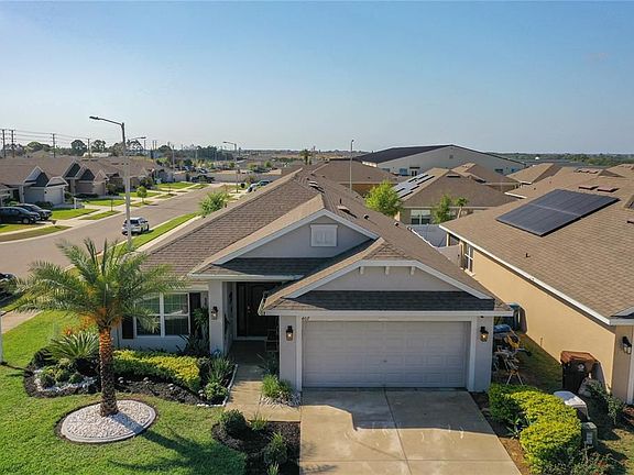 3rd image of 407 Buchannan Dr