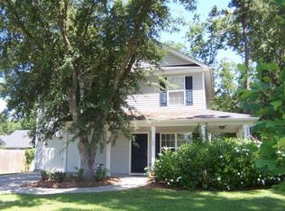 105 Richmond Ct, Hanahan, SC 29410