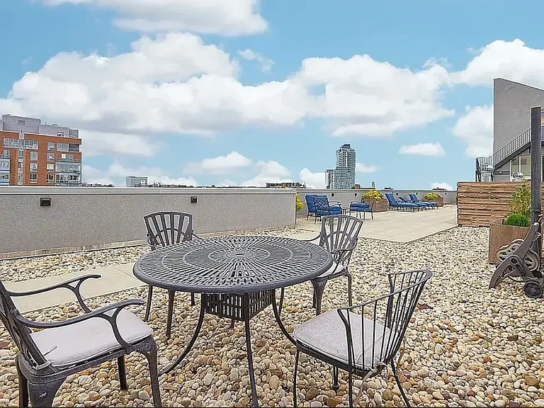 3440 Guider Ave #4 — Photo 10