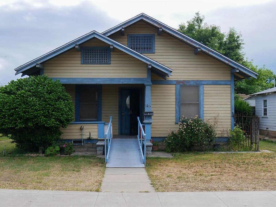 2nd image of 1211 D St