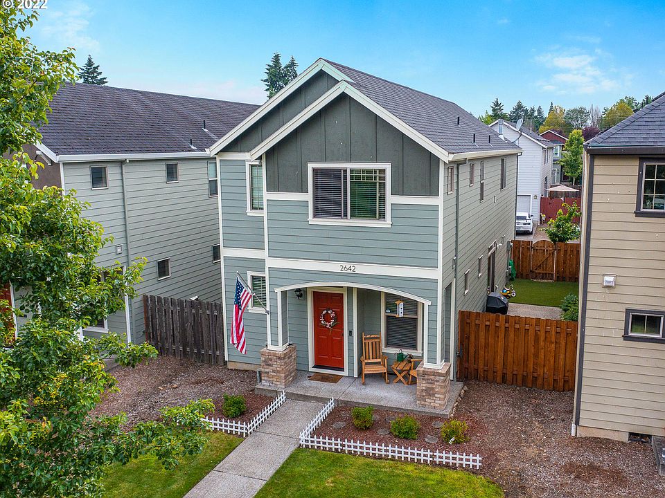 1st image of 2642 NE 88th Pl