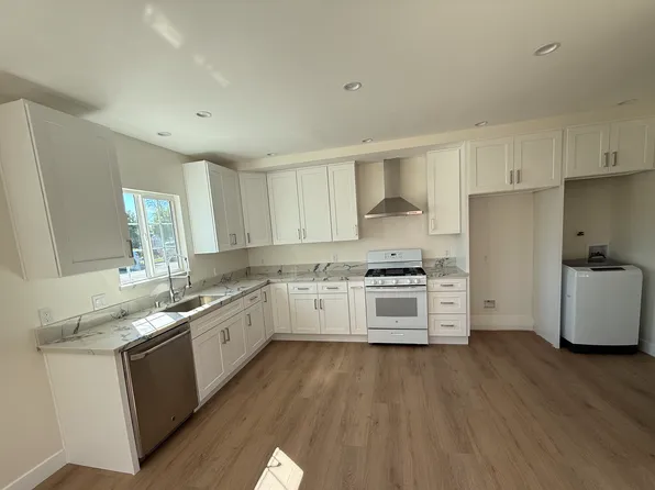 16625 Osborne St #Adu, North Hills, CA 91343