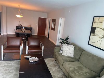 4001 S Ocean Dr APT 2R, Hollywood, FL, 33019