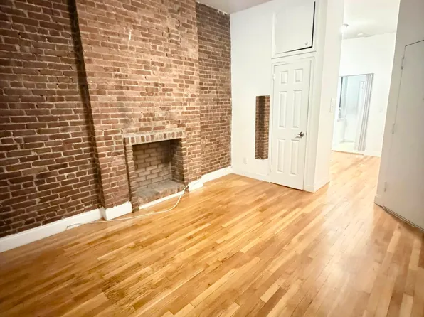 101 Lexington Avenue image 1 of 9