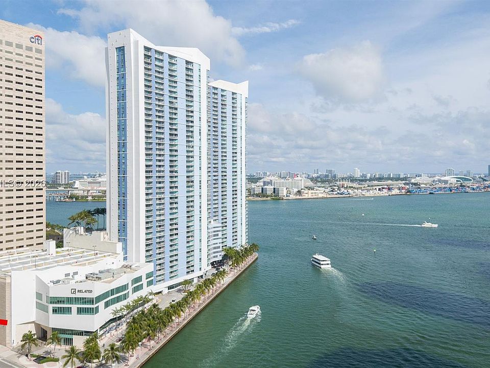1st image of 300 S Biscayne Blvd #300L428