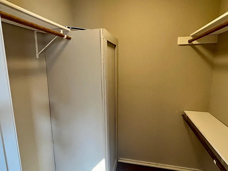 3105 S 1st St #202 — Photo 7