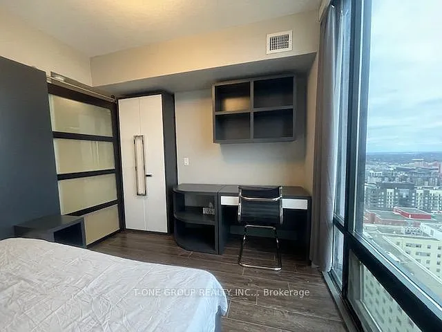 330 Phillip St #2604 — Photo 8