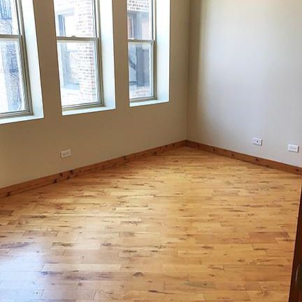 5th image of 1118-28 E Hyde Park