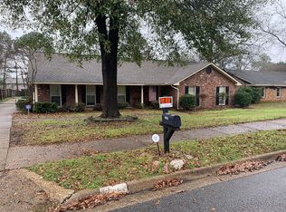 6039 Meridian Ln, Montgomery, AL 36117