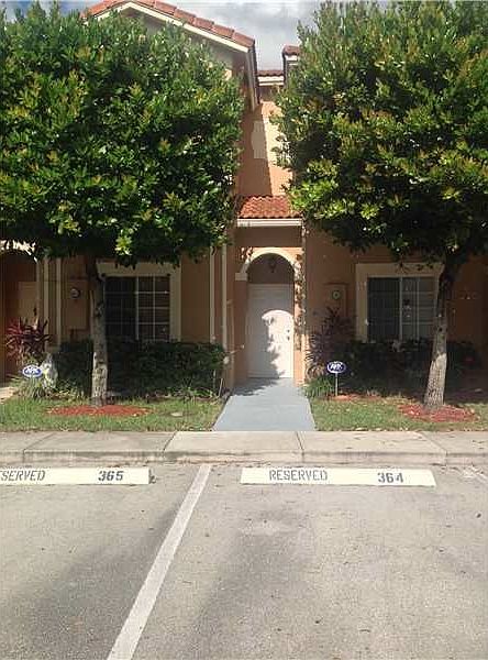 1st image of 6714 N University Dr