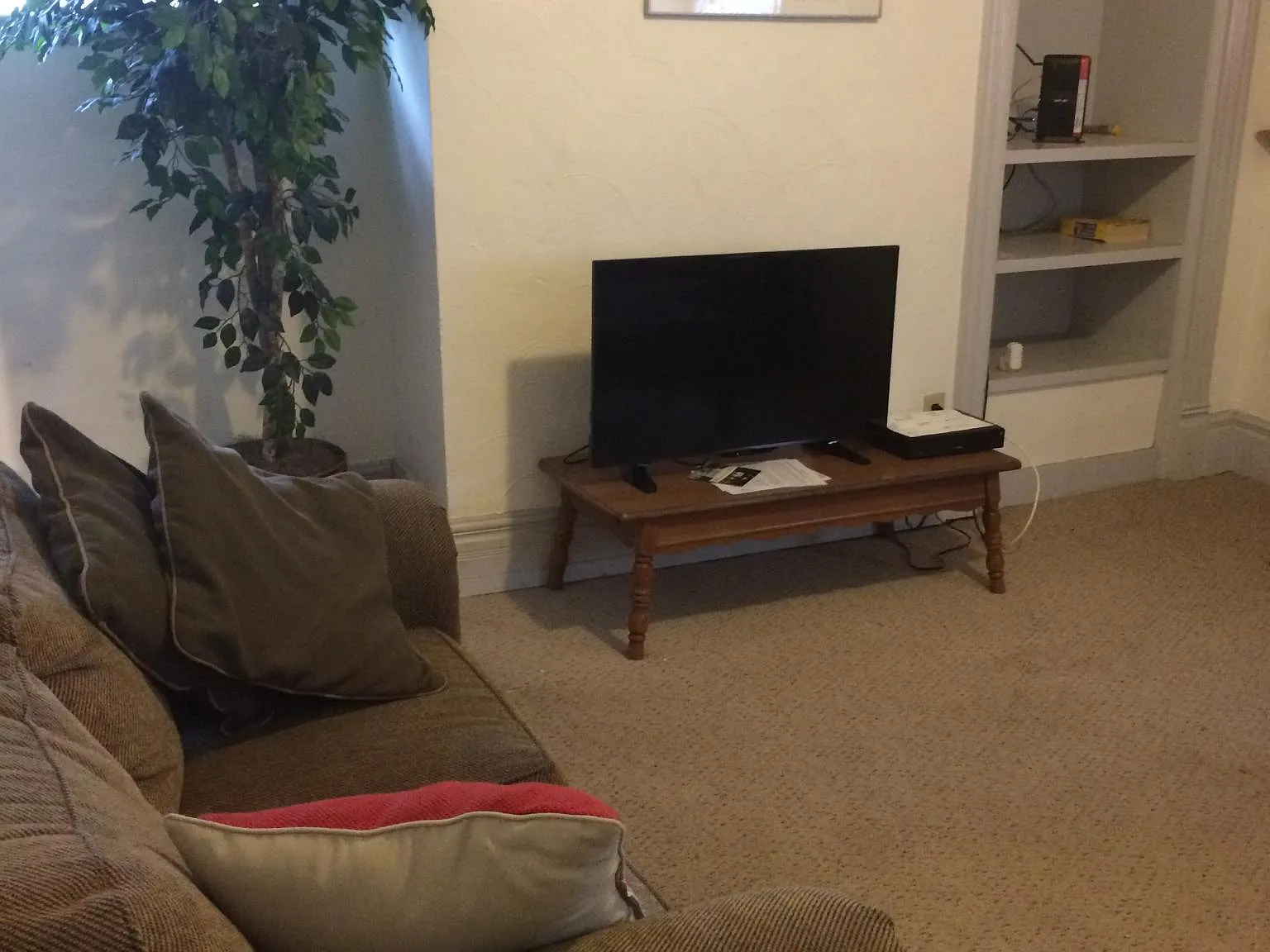 1 bed, 1306 sqft, $575 — Photo 3