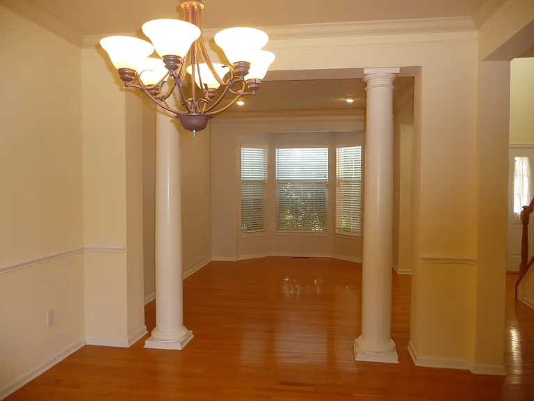 220 Roosevelt Dr — Photo 42
