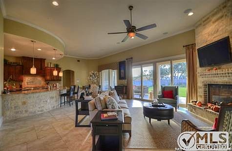 5th image of 227 Granville Way