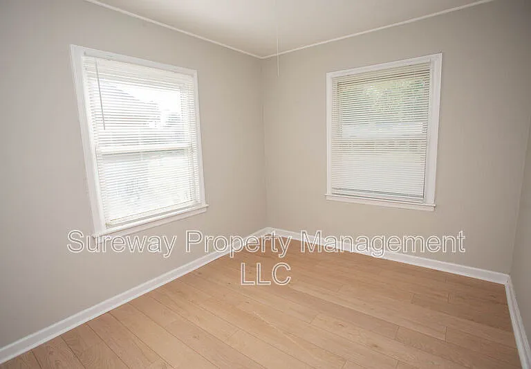 11 Sedgwick Ln — Photo 15