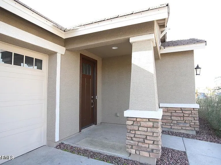 9231 W Montecito Ave — Photo 3