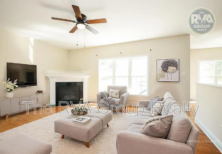111 Wilkshire Ct — Photo 6