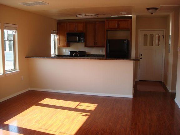 5th image of 430 Linda Rosa Ave Unit 203