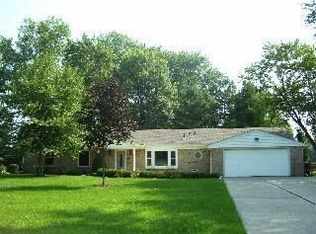 7212 Kenilworth Dr, Lambertville, MI 48144