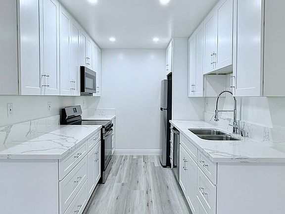 4th image of 8440 Fountain Ave APT 105