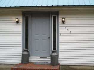 657 White Pond Rd, Athol, MA 01331