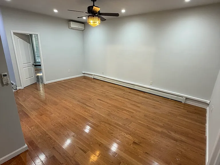 460 Miller Ave #1 — Photo 5