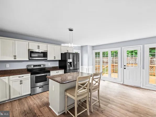 601 Twin Brook Ln, Stafford, VA 22554