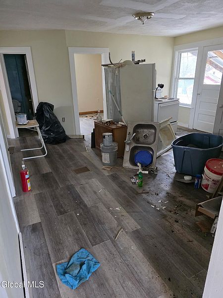 5th image of 280 Main Street