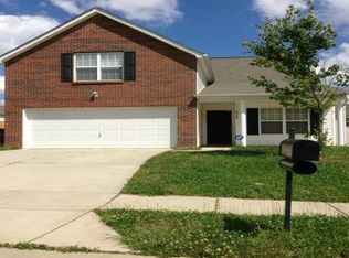 8730 Berrybrook Ln, Charlotte, NC 28269