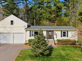 47 Center St, Westport, MA 02790