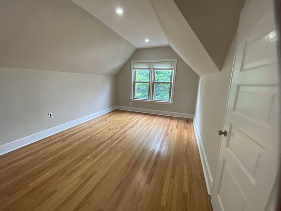 5th image of 1500 N Franklin St #3