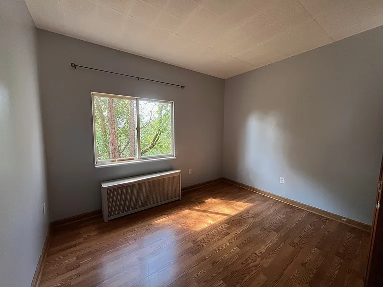 1816 Buena Vista St #1 — Photo 33