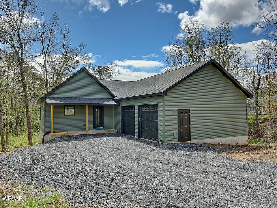 1st image of 40 Circle Dr