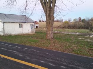 602 N Cherry St, Middletown, MO 63359