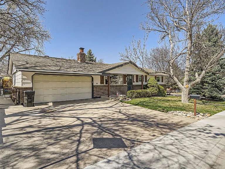 7995 Flower St — Photo 1