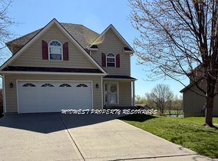 2808 Maple Farm Rd, Platte City, MO 64079