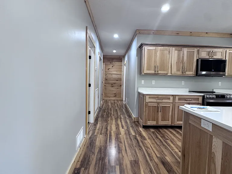 1339 Hickory Point Dr — Photo 9