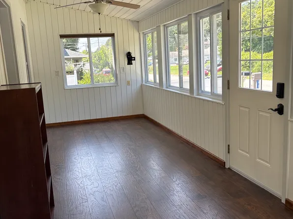 (undisclosed Address), Moosup, CT 06354