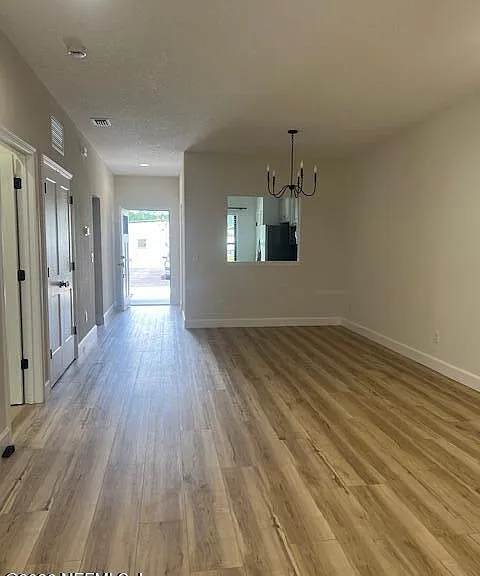 687 S Orange St — Photo 11