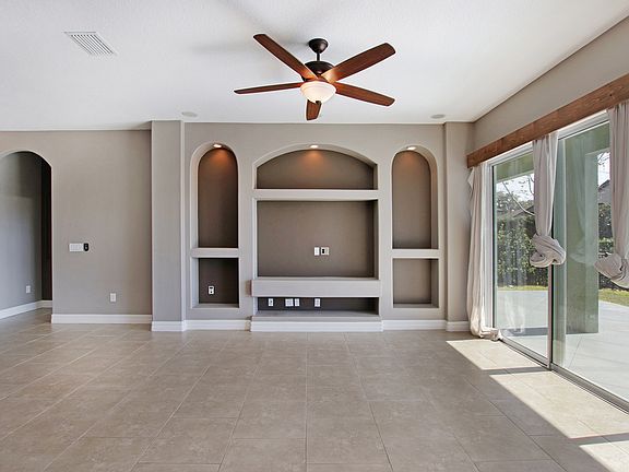 3rd image of 15709 Starling Dale Ln