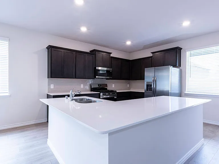 1309 Crookpost Dr — Photo 3